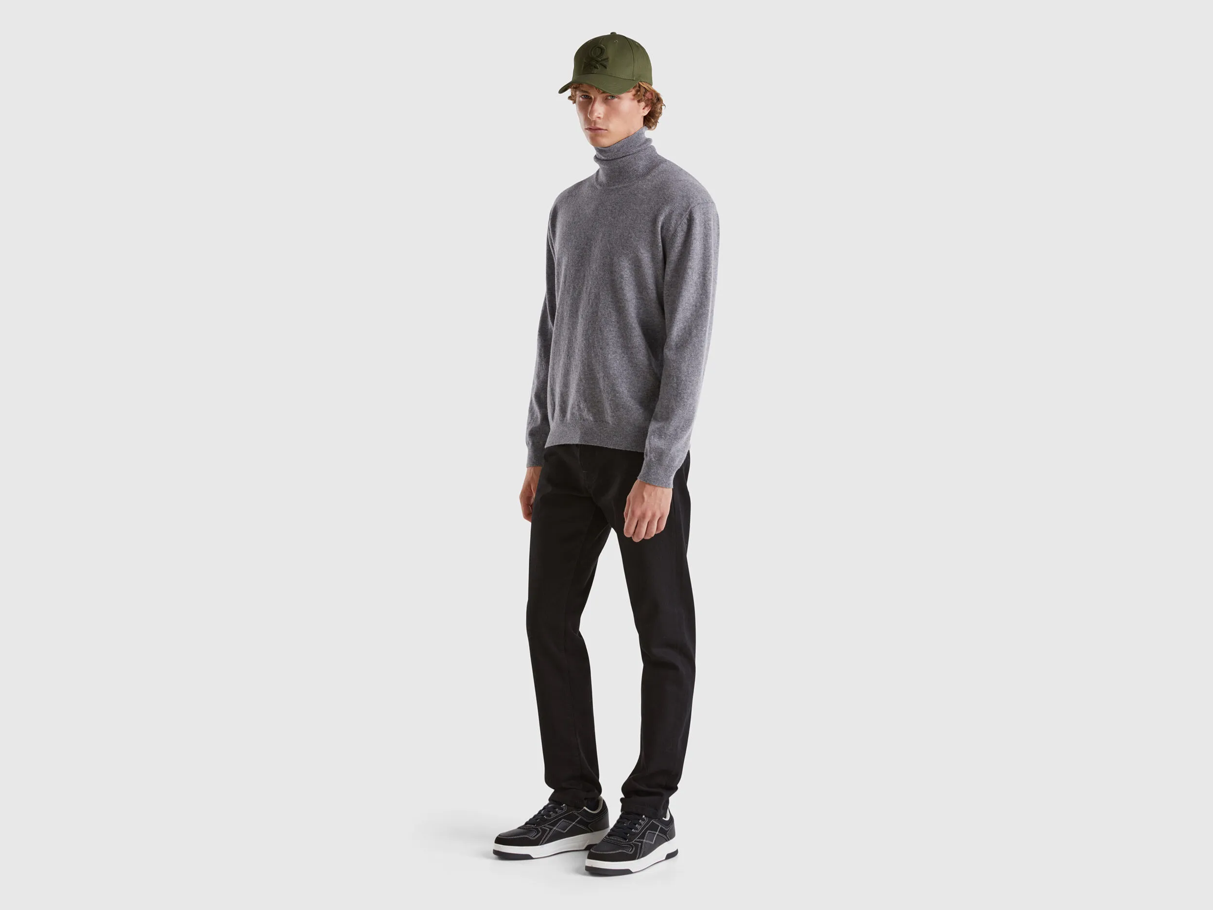 Dark gray turtleneck in pure Merino wool - Dark Gray | Benetton