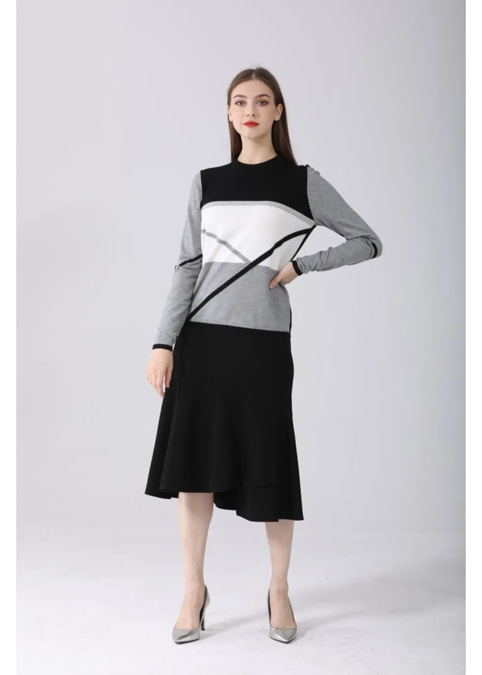 Essential Long Sleeve Detailed Block Sweater