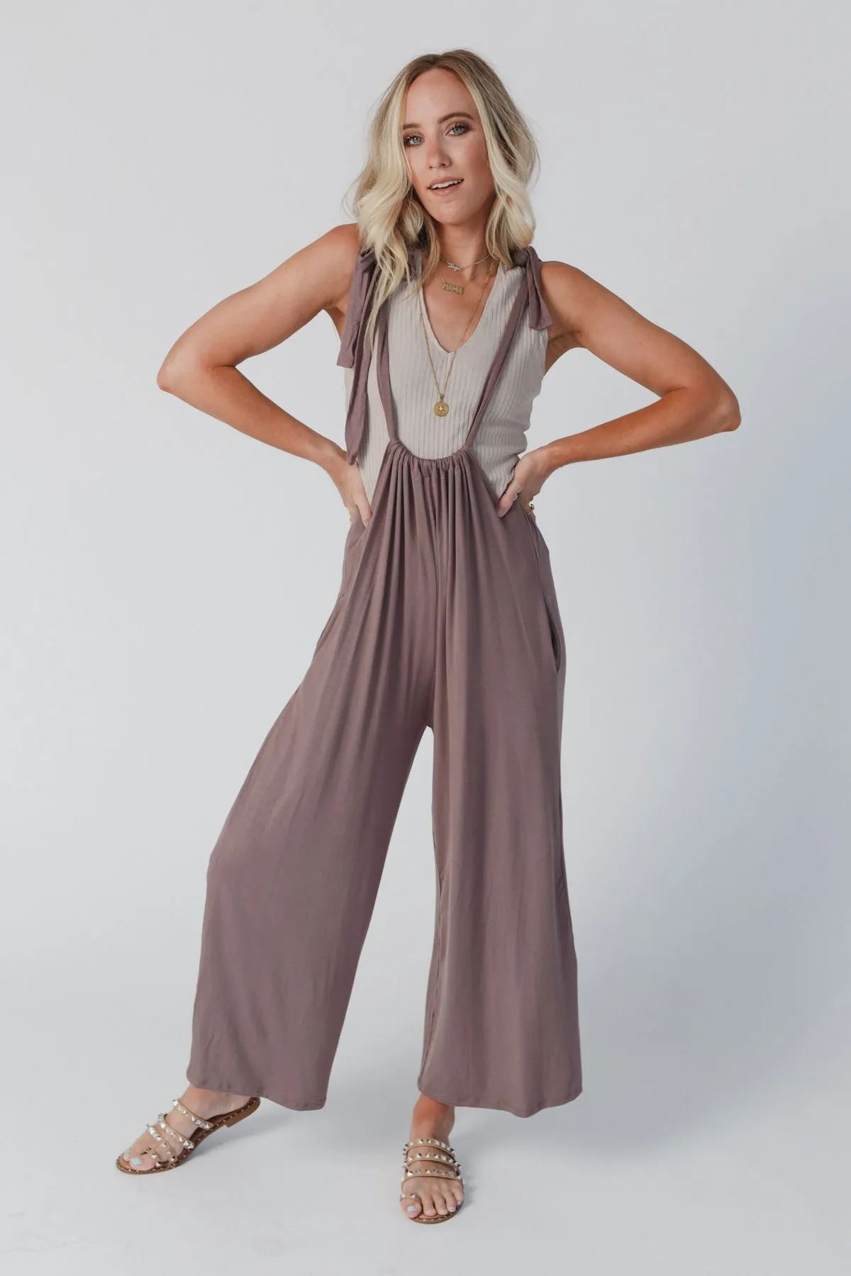 Forever Relaxed Gathered Jumpsuit - Mocha