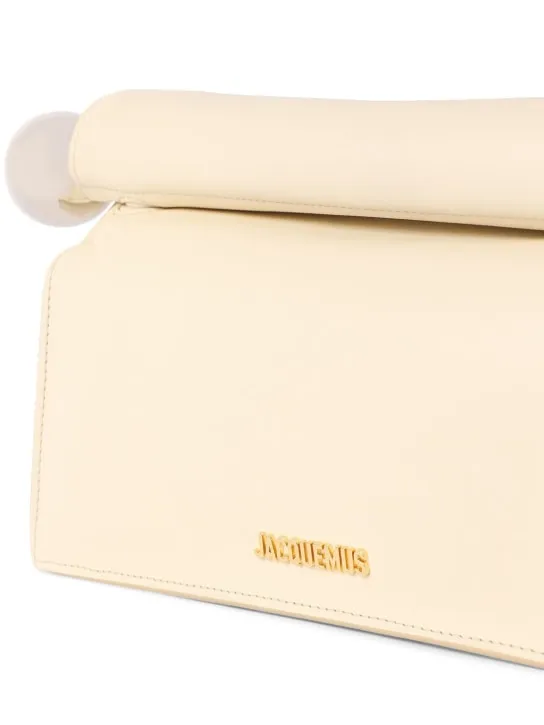 Jacquemus   La Pochette Rond Carre leather clutch 