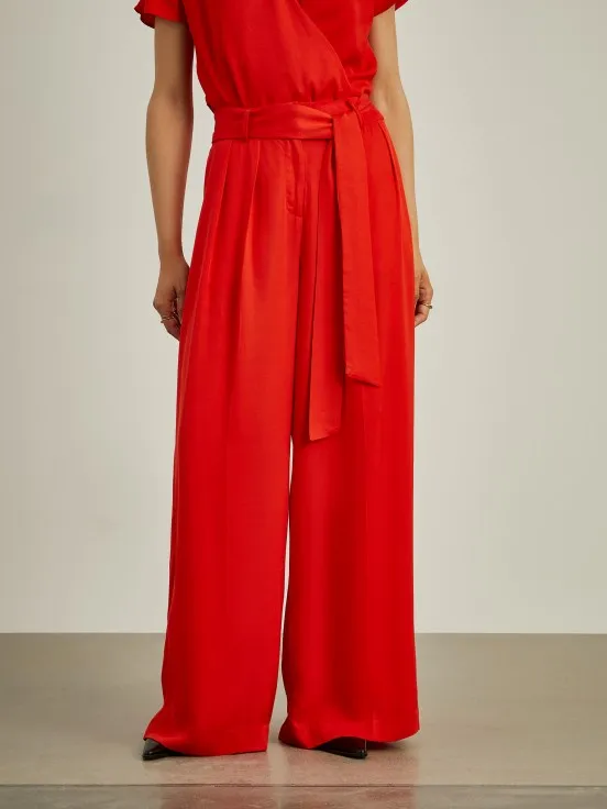 Pleated culottes with belt