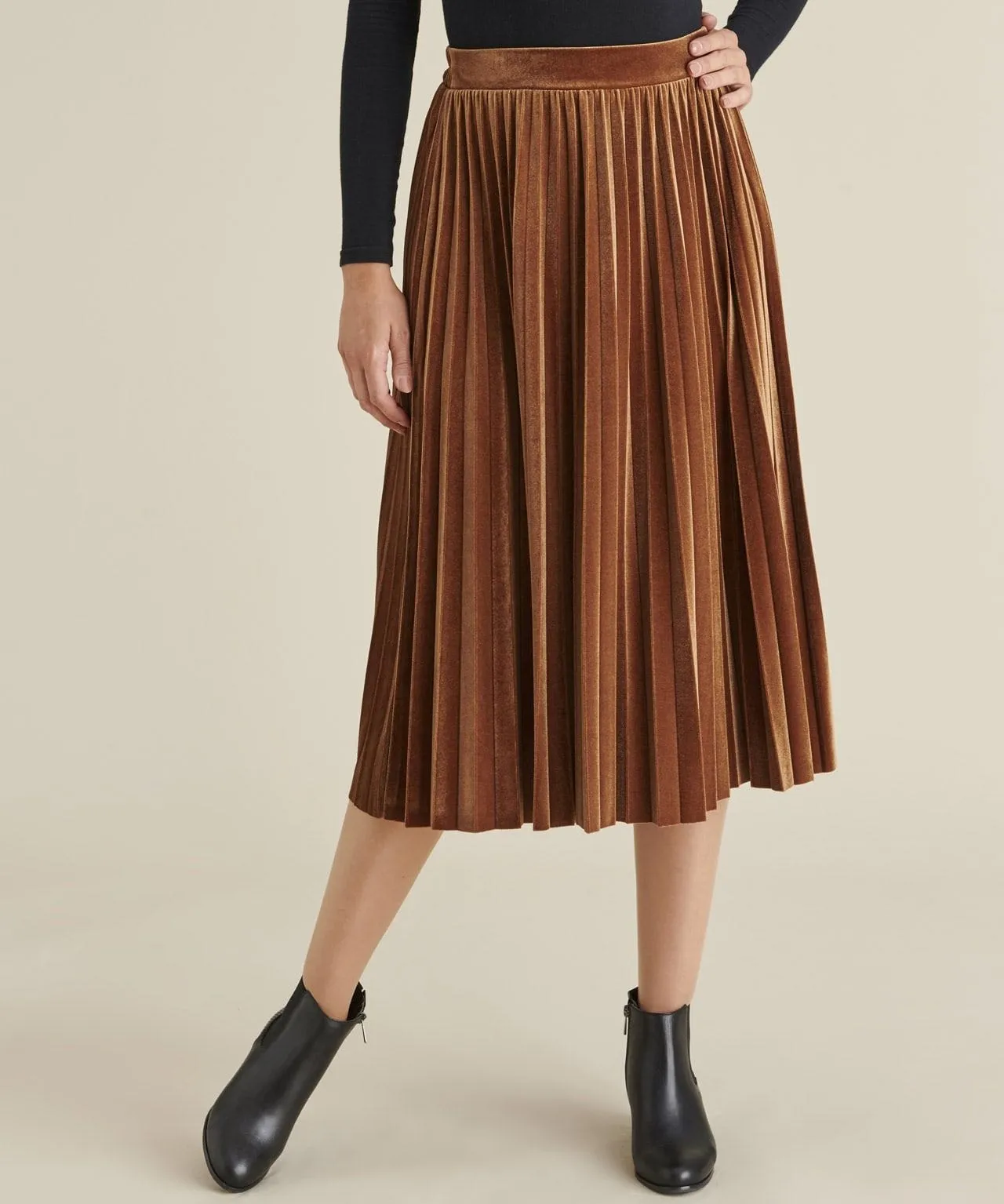 Pleated Skirt