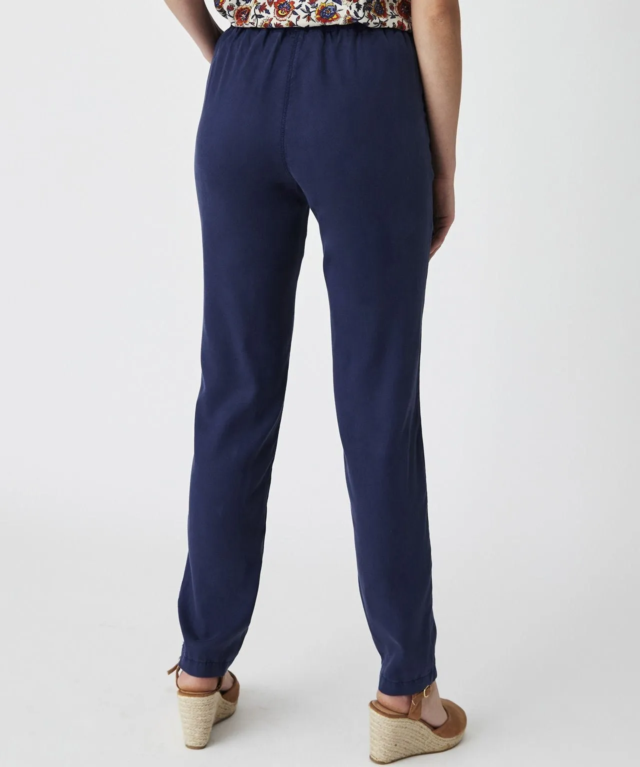 Pull-on Lyocell Trousers