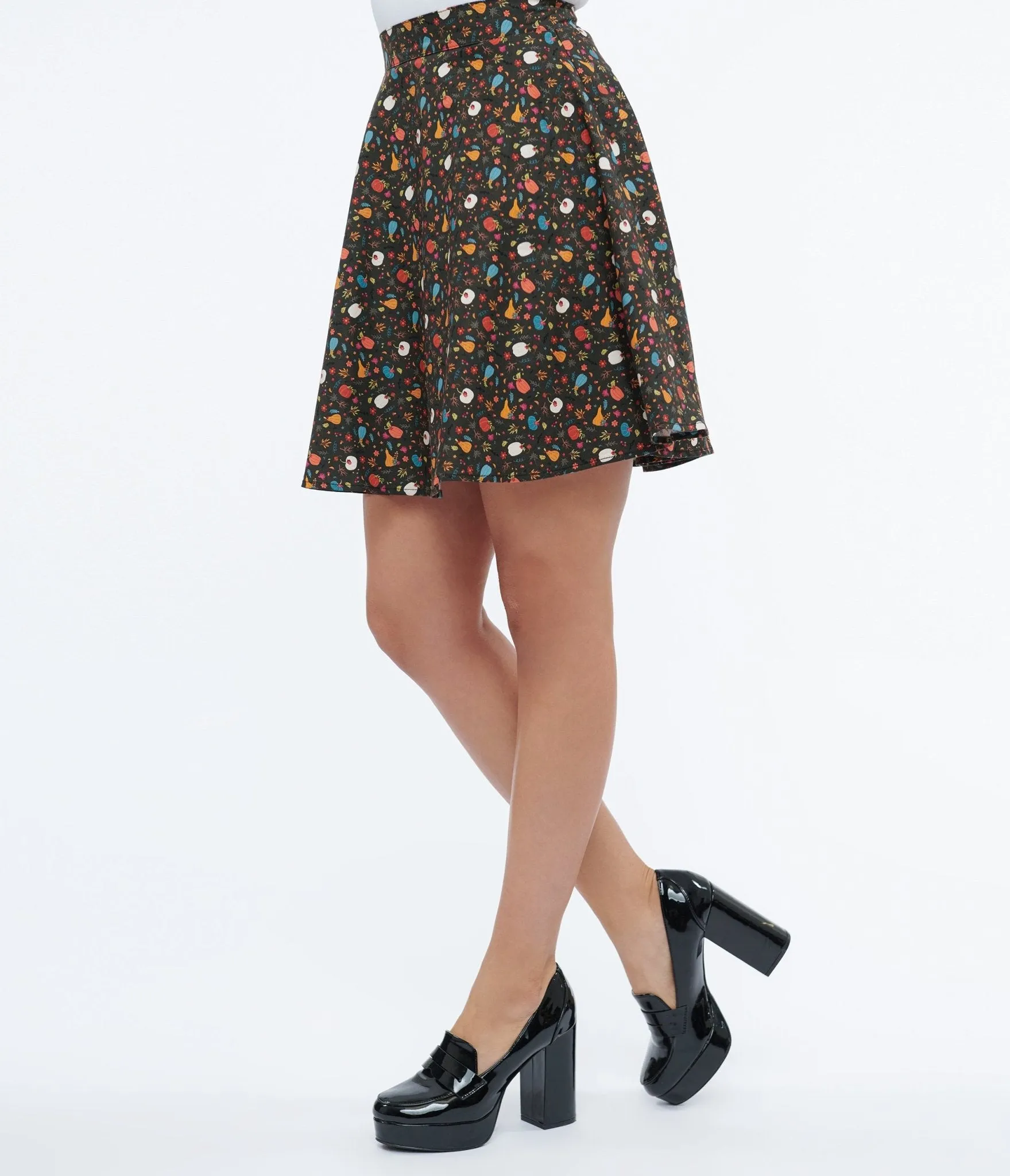 Retrolicious 1950s Black Pumpkin Print Skater Skirt