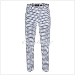 Robell Bella 09 - 7/8 Cropped Trouser 51560-54381-69 (Geometric Print)