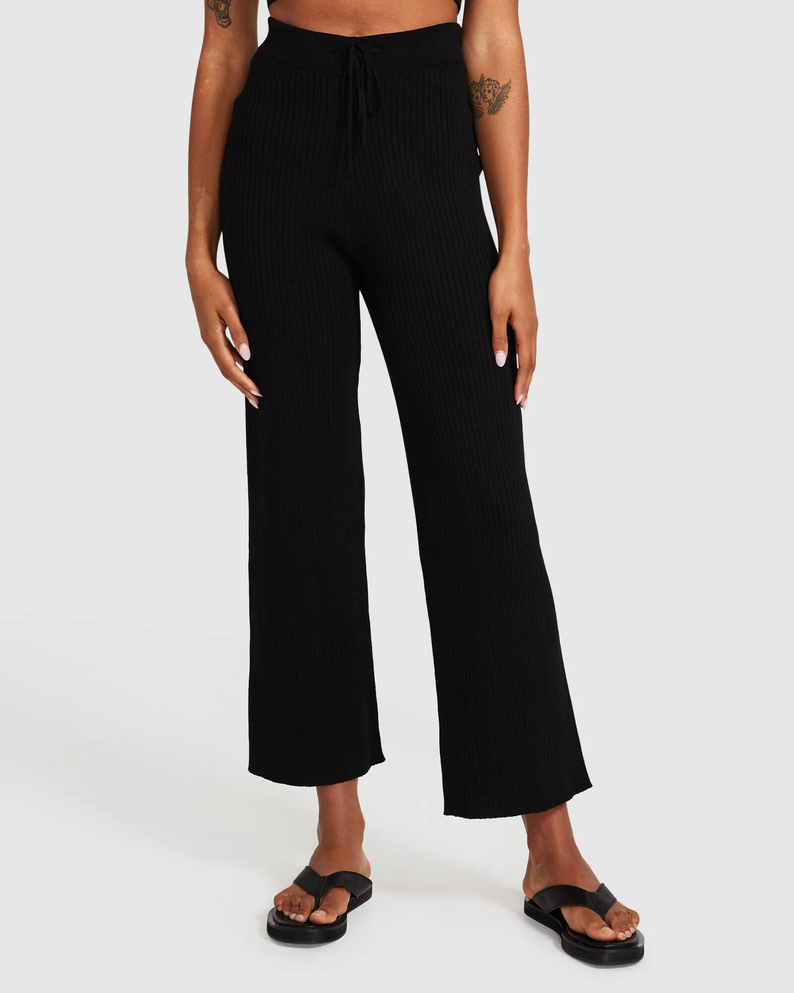 Subtitled Lucy Culottes Black