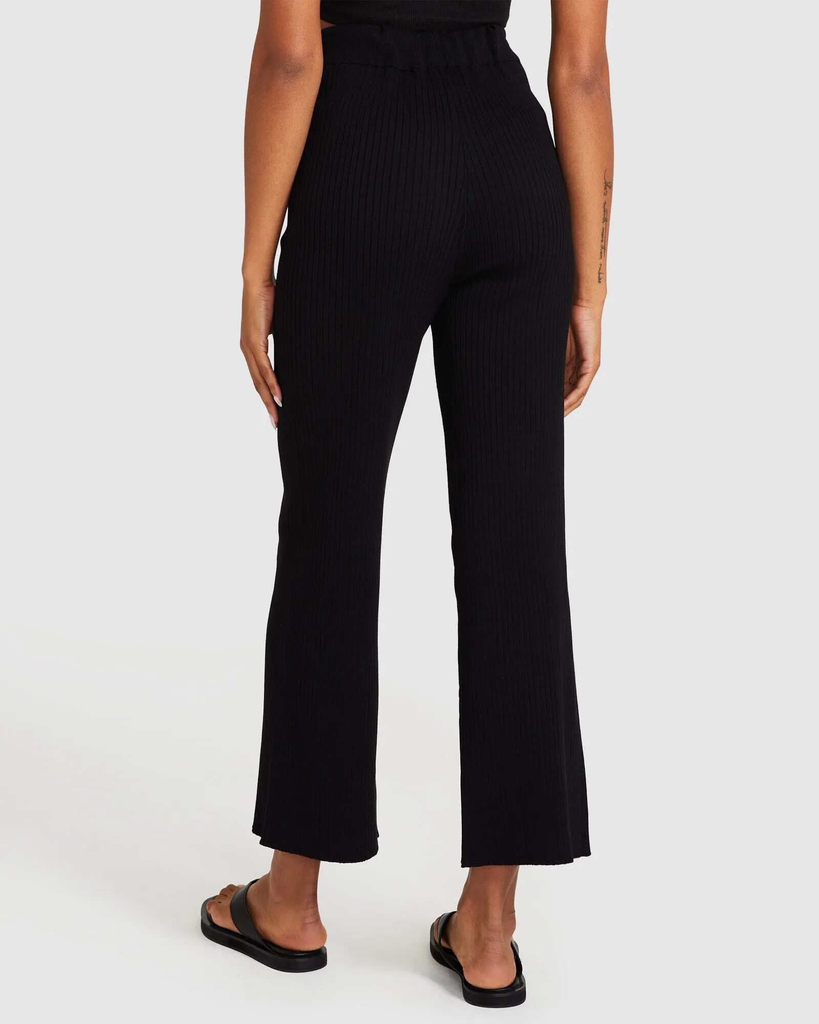 Subtitled Lucy Culottes Black