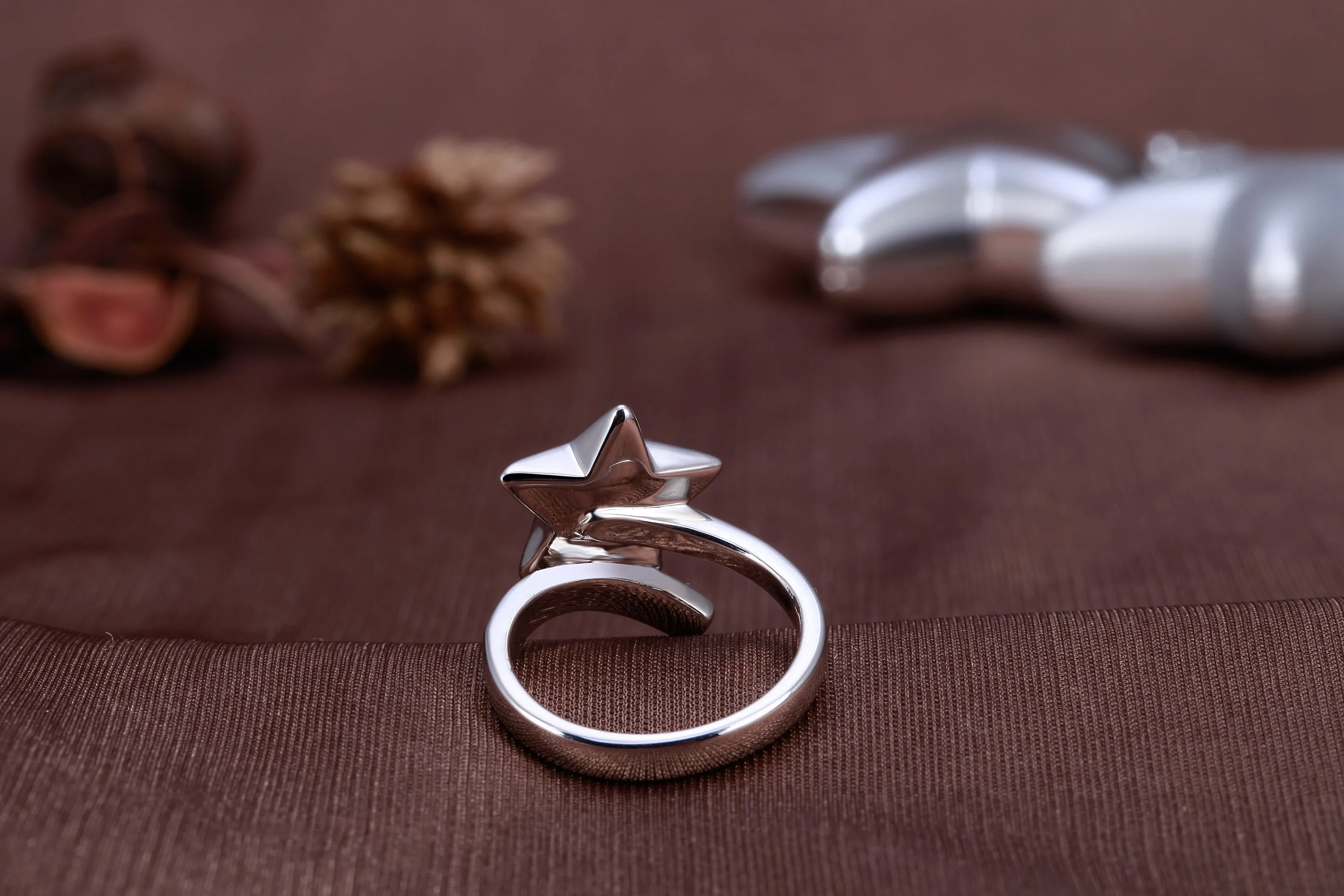 The cetrine star ring