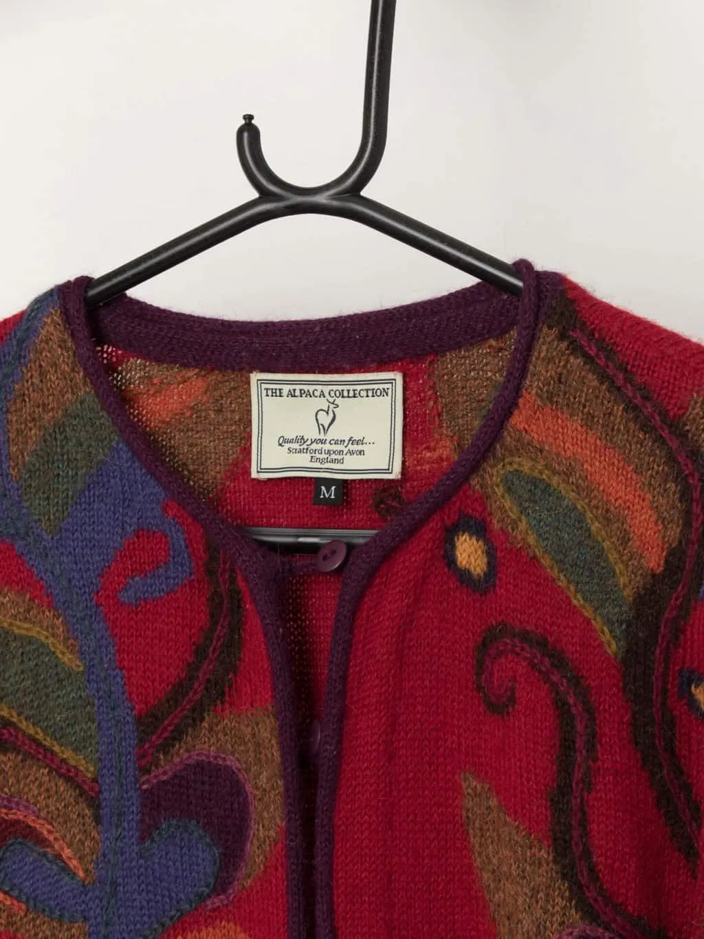 Vintage The Alpaca Collection red and blue cardigan with abstract patterns – Medium