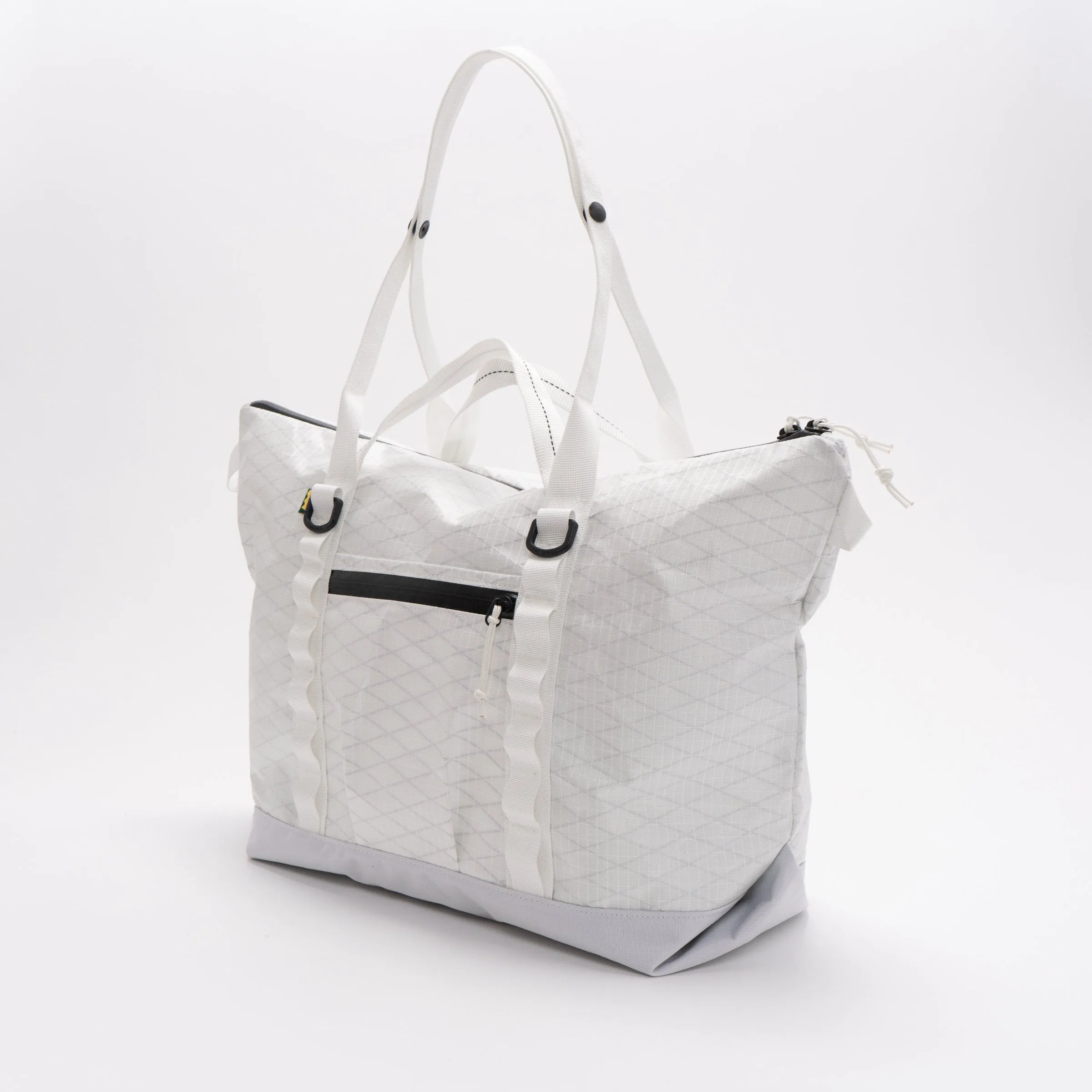 Zip tote